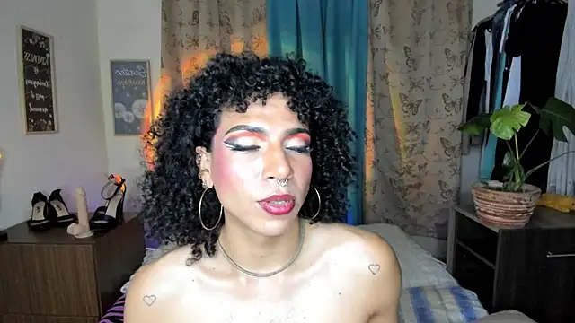 Angel_White25 webcam