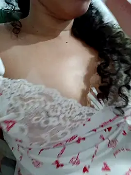 venuseyes16 (F young) - Peludinha safada