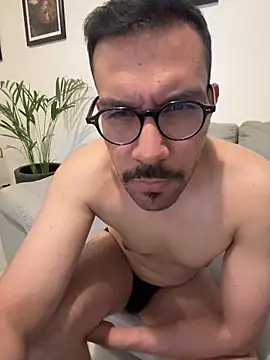 AdrianGarcia89 webcam