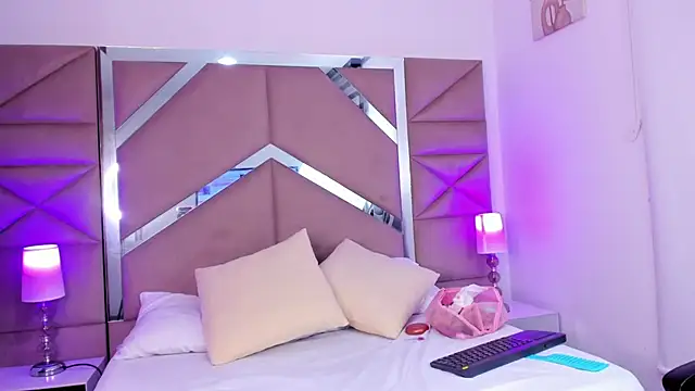 Swee__Kitty19 webcam