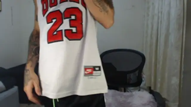 emiliano_hottt webcam