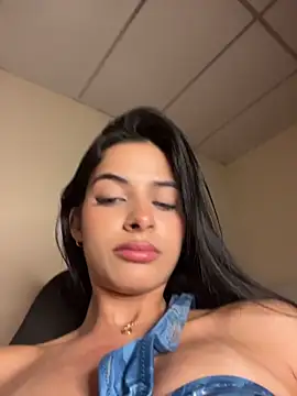 violetta-brown1 webcam