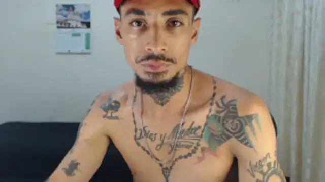 emiliano_hottt webcam