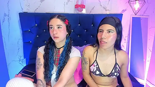 Dakotaa_Johnson webcam