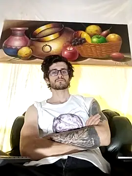 Loggan_donnelly webcam