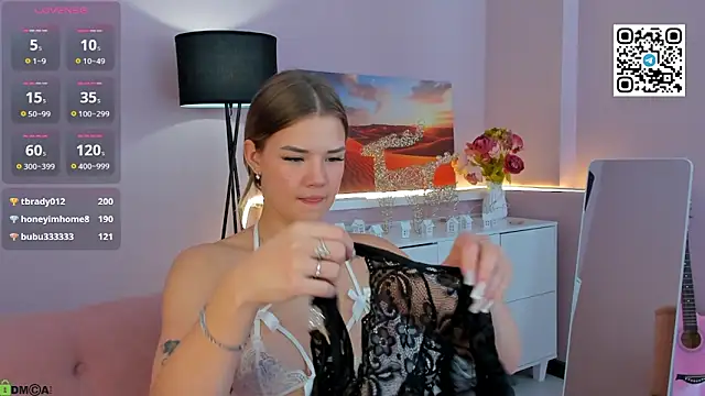 cherrylexi_ - CherryLexi_'s free webcam - UK Sex Cams