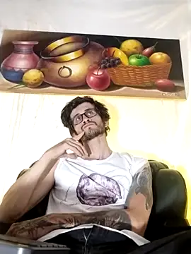 Loggan_donnelly webcam