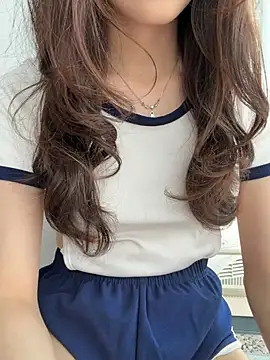 美女meimei_x在线直播