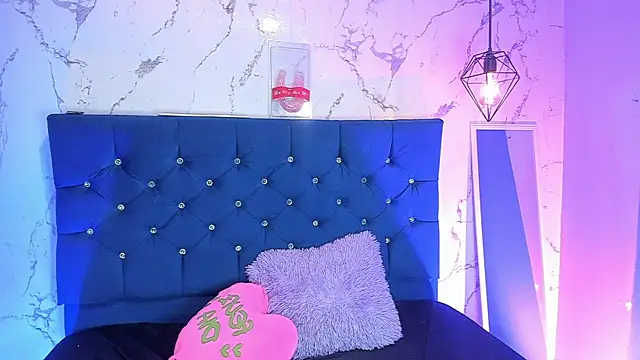 Preview of dakotaa_johnson