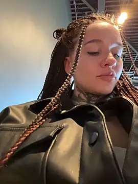 KishaMur live sex cam