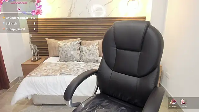 Karliie_kloss_ webcam