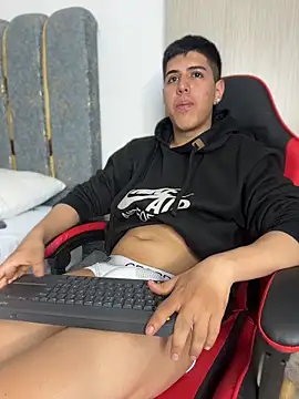 Angel_khouri_ webcam