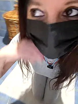  Dayana2022 chat room