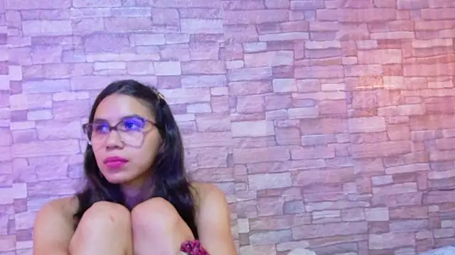 nextdoor_fantasy1 webcam