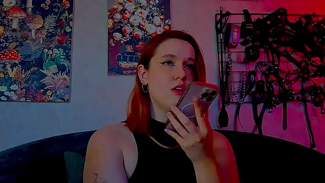 the_high_priestess webcam