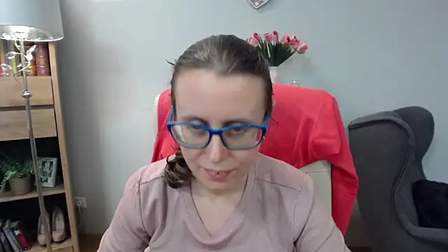 sweetxlizzy - SweetxLizzy's free webcam - UK Sex Cams