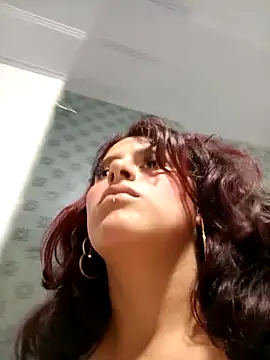 Sary_LittleSmiles webcam