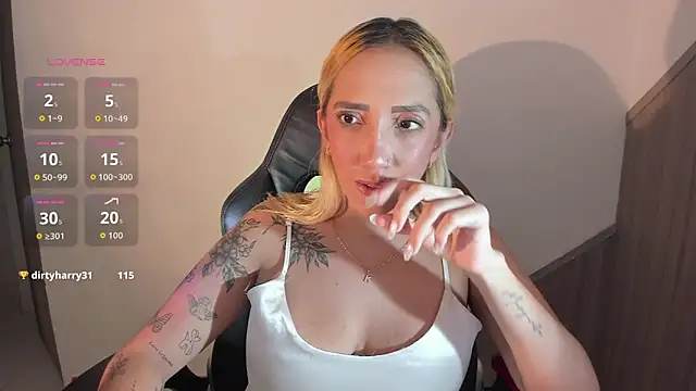 Amanda_klaire webcam