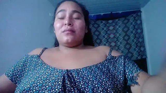 sirena_15 - Sirena_15's free webcam - UK Sex Cams