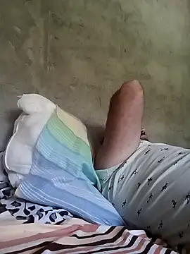 florin421 (Ask my age) - Handjob,cum