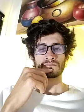 Loggan_donnelly webcam