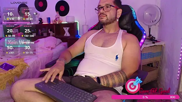 Xein_WoIf live sex cam