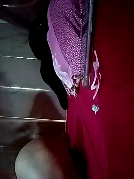 Girlsexxy-excitef webcam