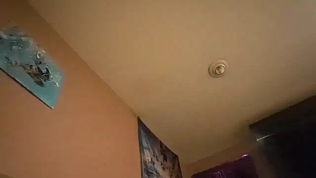 Synfulsymone9 webcam