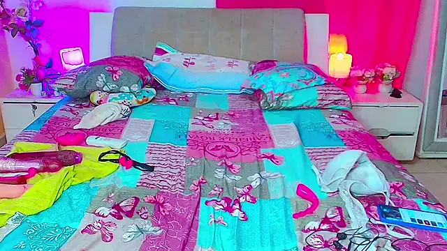 Kendralove31xxx webcam