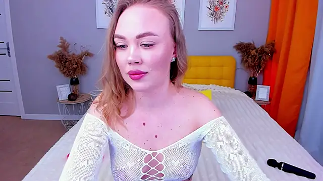 HannahWillow webcam