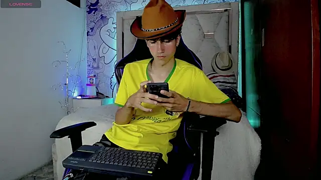 Johnny_cage_ webcam
