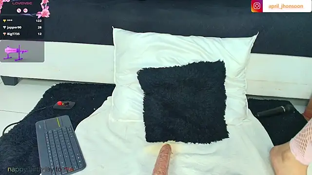 april_jhonsson webcam