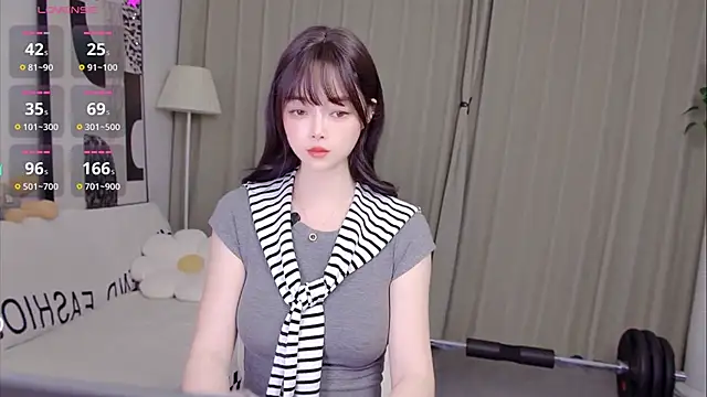 美女uikyy1在线直播