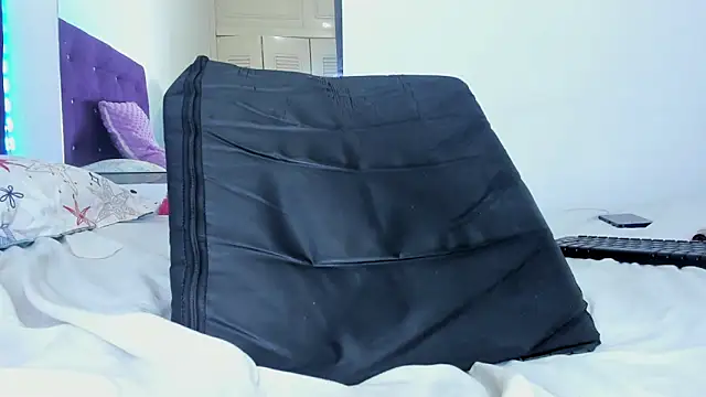 veronicaa_squirt webcam