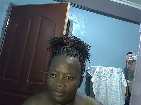 Ebonyceline webcam