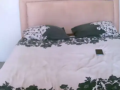 cherrymuffins webcam