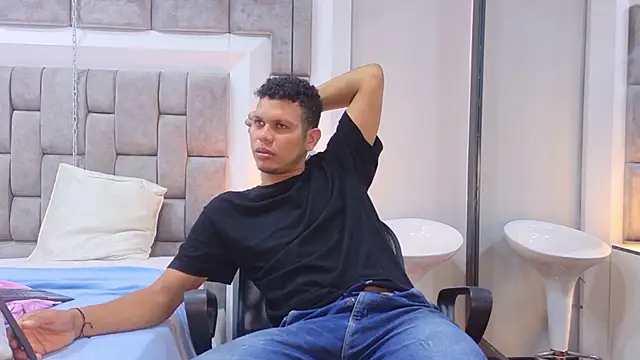 nohabrooks - NohaBrooks's free webcam - UK Sex Cams