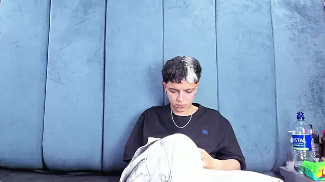 Megan_Thompson_ webcam