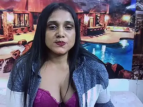 IndianSexyLady20 webcam