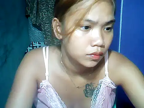 milkytits_yum00 - Milkytits_Yum00's free webcam - UK Sex Cams