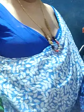 tamilthanushri webcam