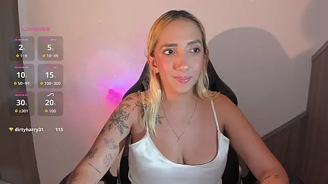 Amanda_klaire webcam