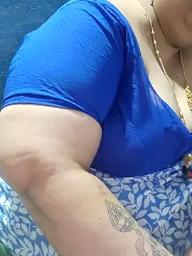 tamilthanushri webcam