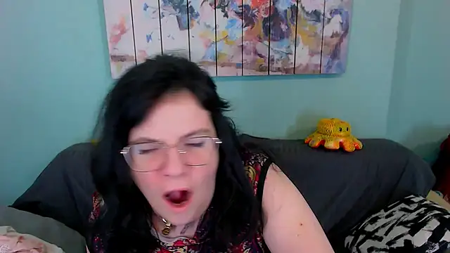 everlyrays - EverlyRays's free webcam - UK Sex Cams