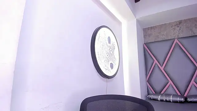 Emily-Queen03 webcam