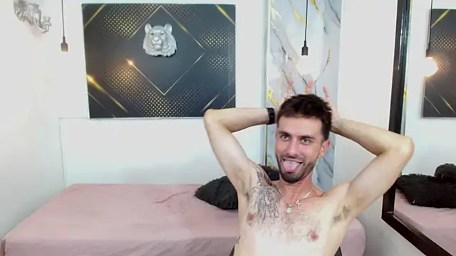 KingOfTemptation webcam