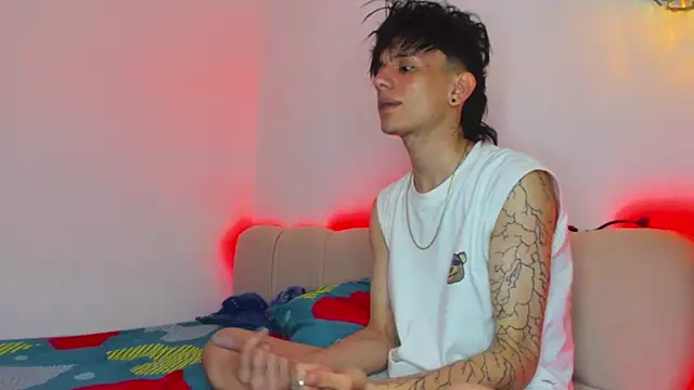 BatKingandBatQueen webcam