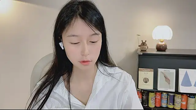 Onechestnut - Live Cams