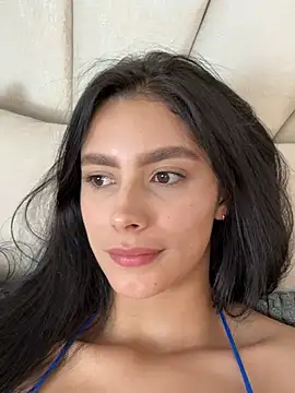 oficialaura live sex cam