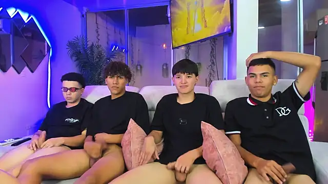 Houseofwarrios webcam